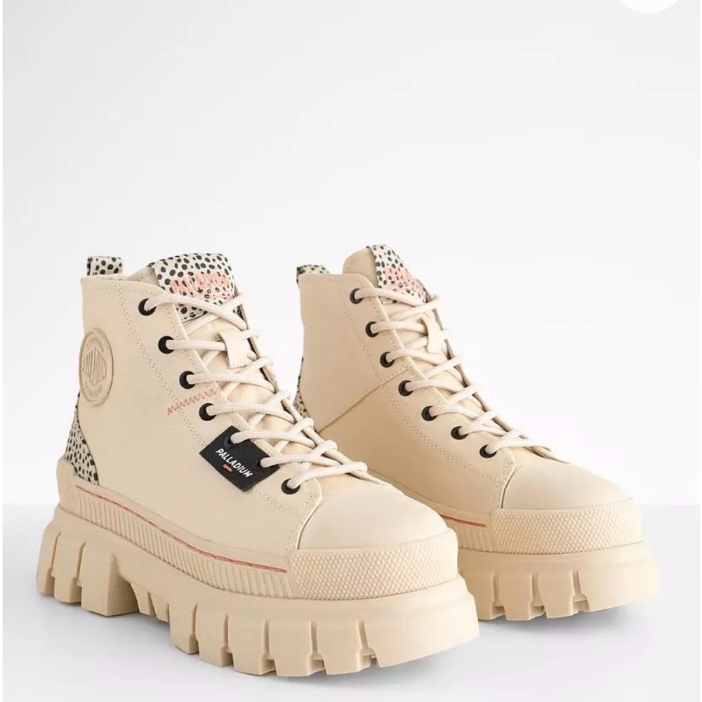 PALLADIUM Revolt Safari Platform Sneaker SIZE 7